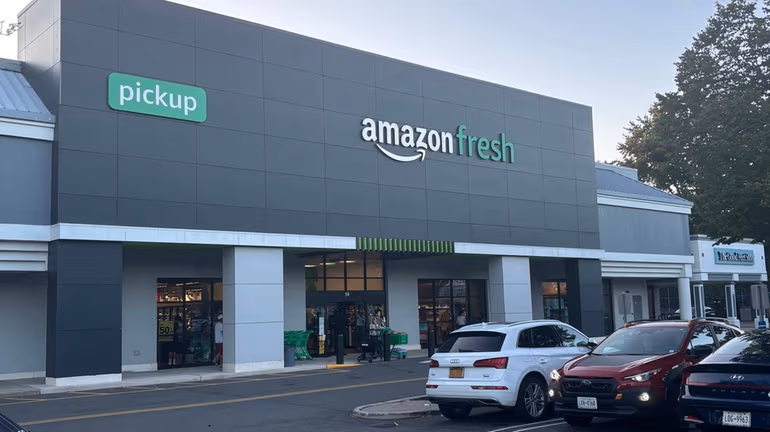亚马逊决定关闭位于纽约的 一家生鲜服务门店